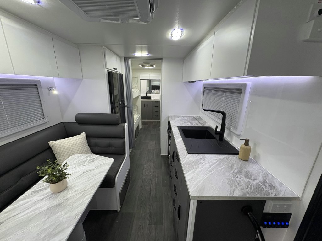 NEW 2026 LEADER CARAVANS GOLD LE CARAVAN 2 AXLE