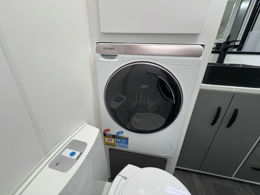 NEW 2026 LEADER CARAVANS GOLD LE CARAVAN 2 AXLE