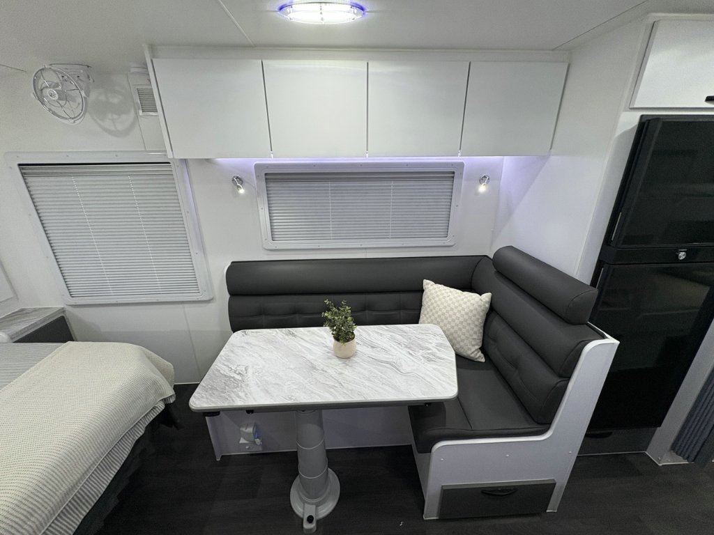 NEW 2026 LEADER CARAVANS GOLD LE CARAVAN 2 AXLE