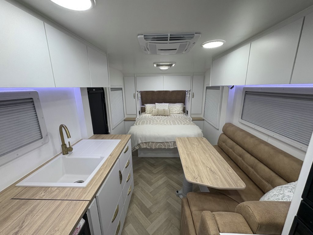 NEW 2026 LEADER CARAVANS GOLD LE 20K SERIES CARAVAN 2 AXLE