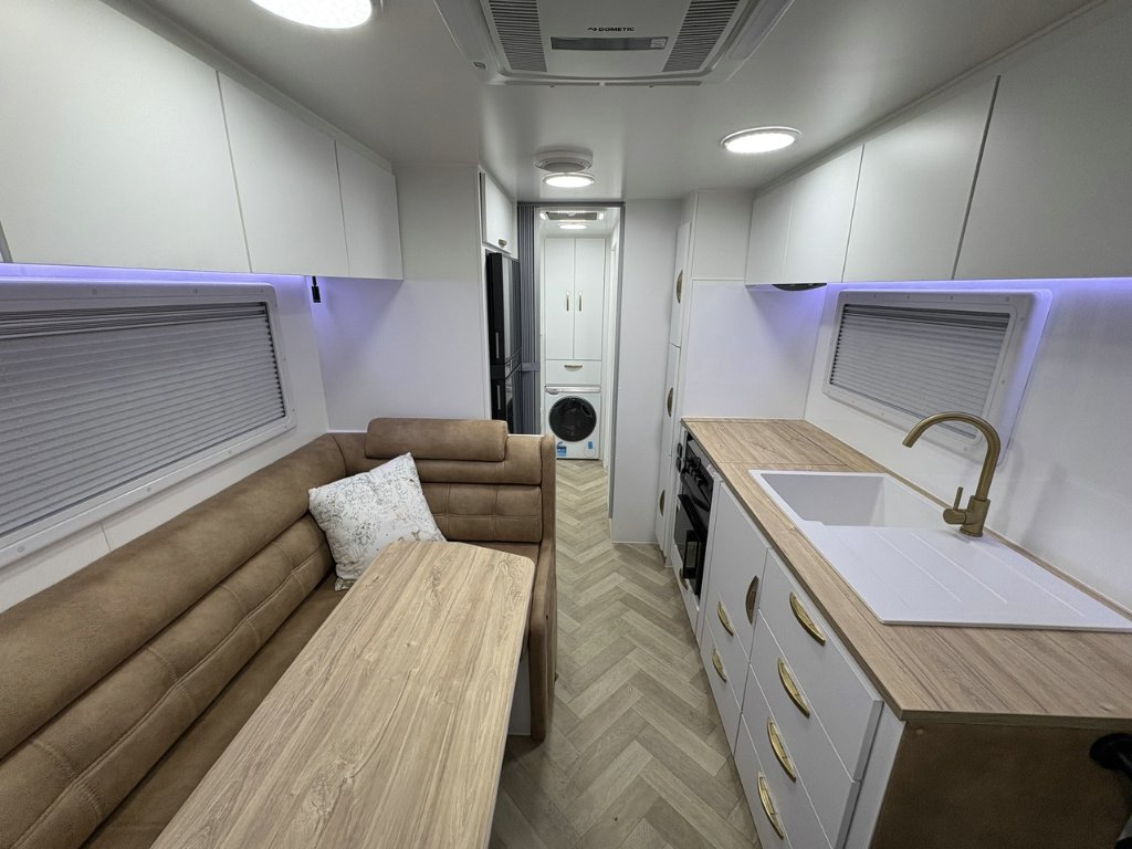 NEW 2026 LEADER CARAVANS GOLD LE 20K SERIES CARAVAN 2 AXLE