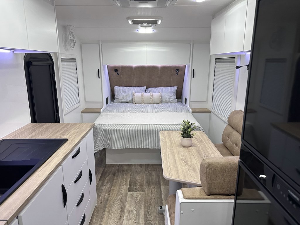 NEW 2026 LEADER CARAVANS GOLD LE CARAVAN 2 AXLE
