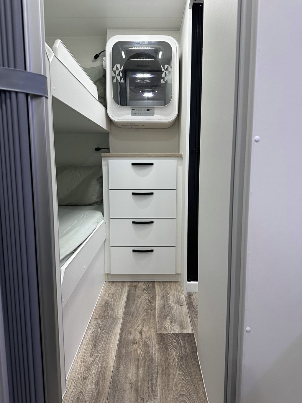 NEW 2026 LEADER CARAVANS GOLD LE CARAVAN 2 AXLE