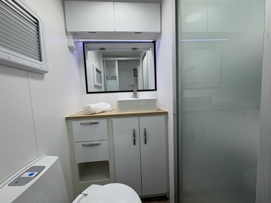 NEW 2026 LEADER CARAVANS GOLD LE CARAVAN 2 AXLE
