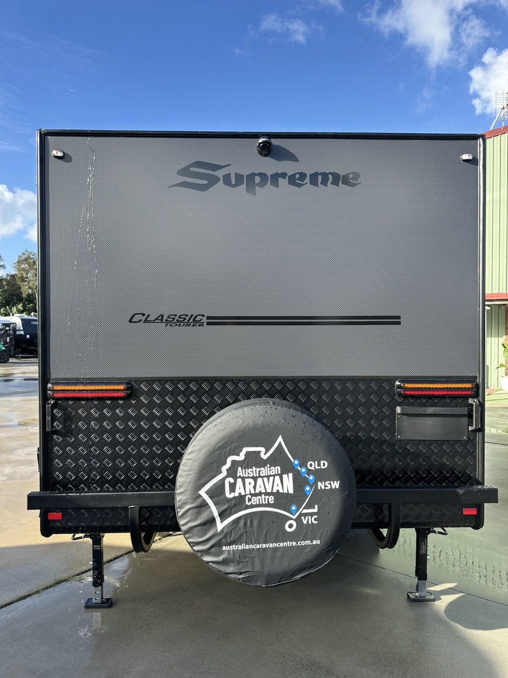 NEW 2026 SUPREME CLASSIC TOURER CARAVAN 2 AXLE