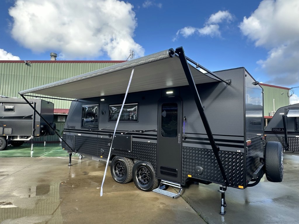 NEW 2026 SUPREME CLASSIC TOURER CARAVAN 2 AXLE