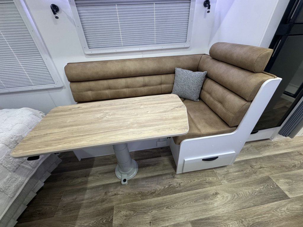 NEW 2026 LEADER CARAVANS GOLD LE CARAVAN 2 AXLE