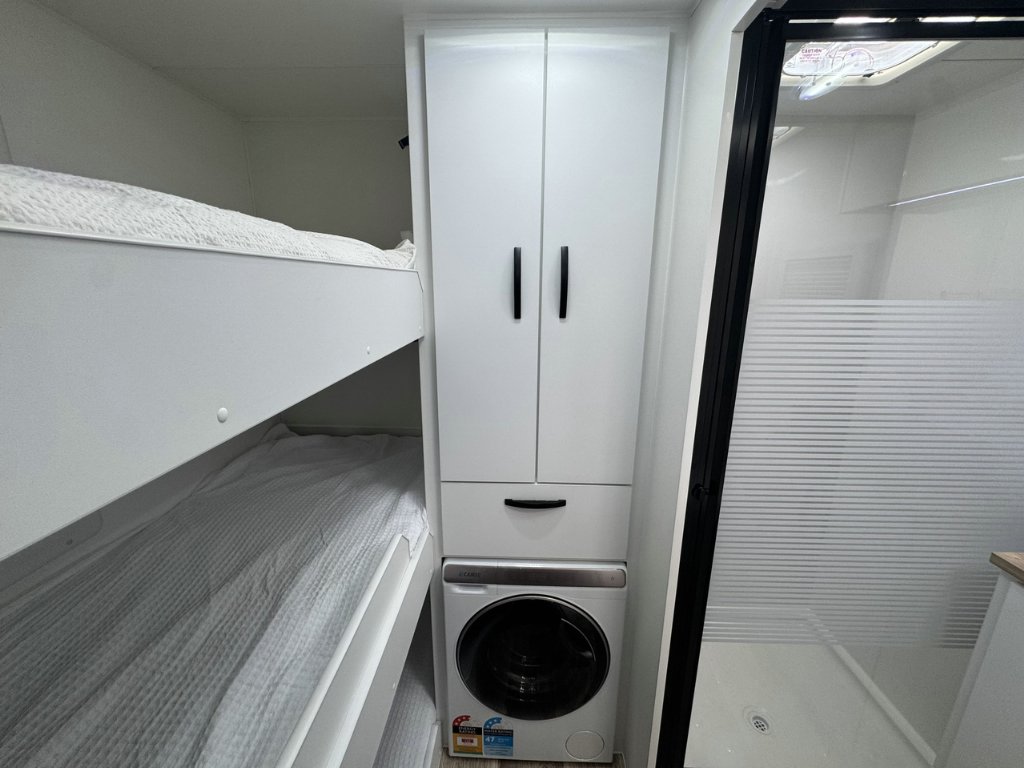 NEW 2026 LEADER CARAVANS GOLD LE CARAVAN 2 AXLE