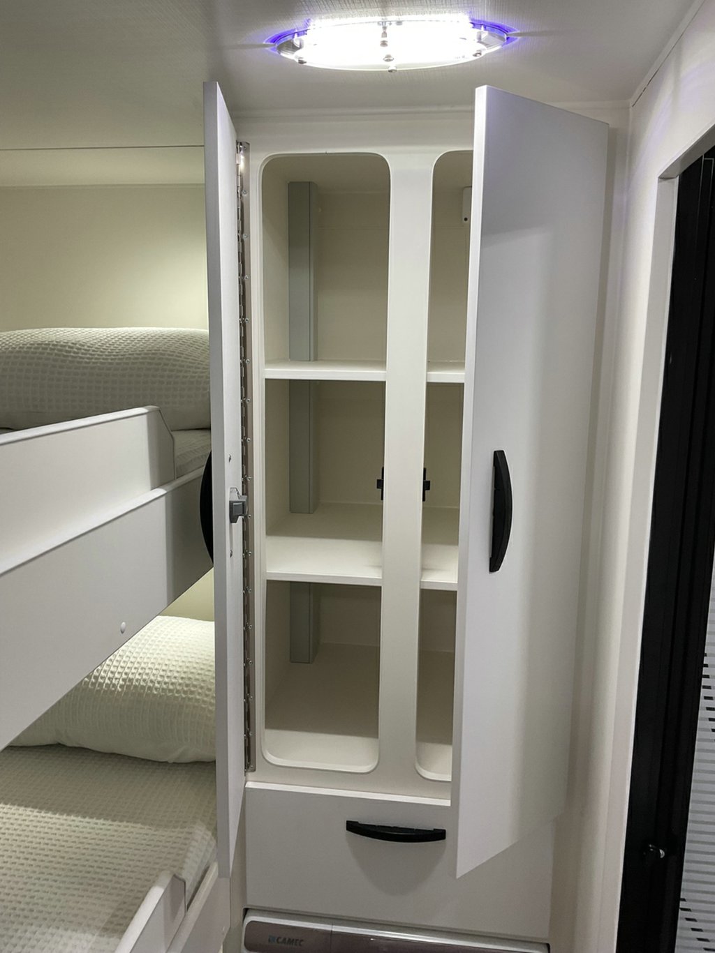 NEW 2026 LEADER CARAVANS GOLD LE CARAVAN 2 AXLE
