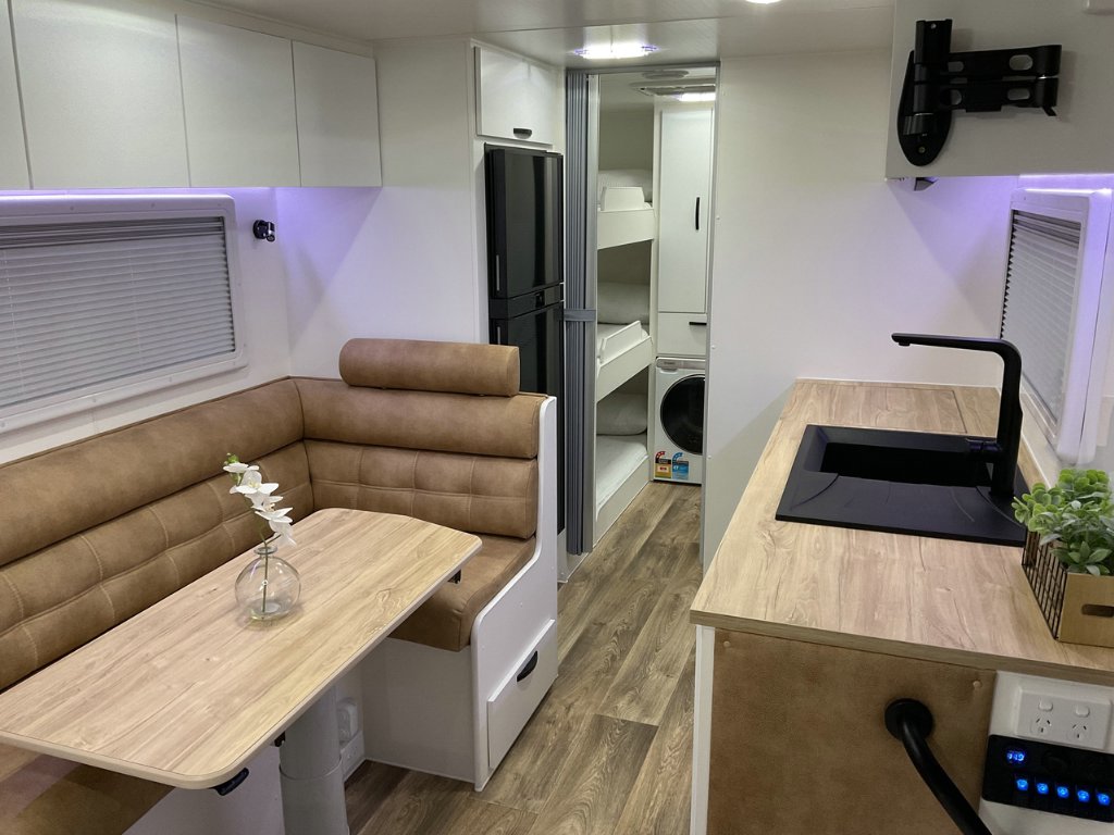 NEW 2026 LEADER CARAVANS GOLD LE CARAVAN 2 AXLE