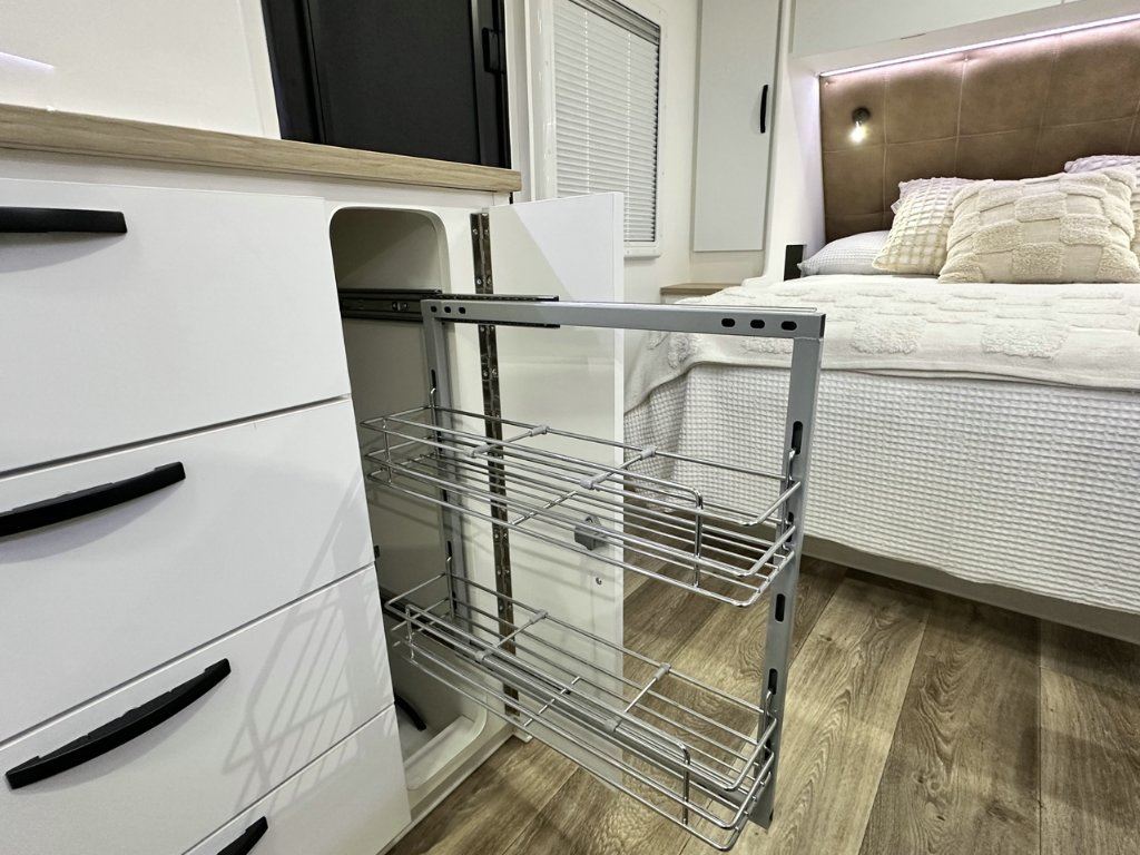 NEW 2026 LEADER CARAVANS GOLD LE CARAVAN 2 AXLE