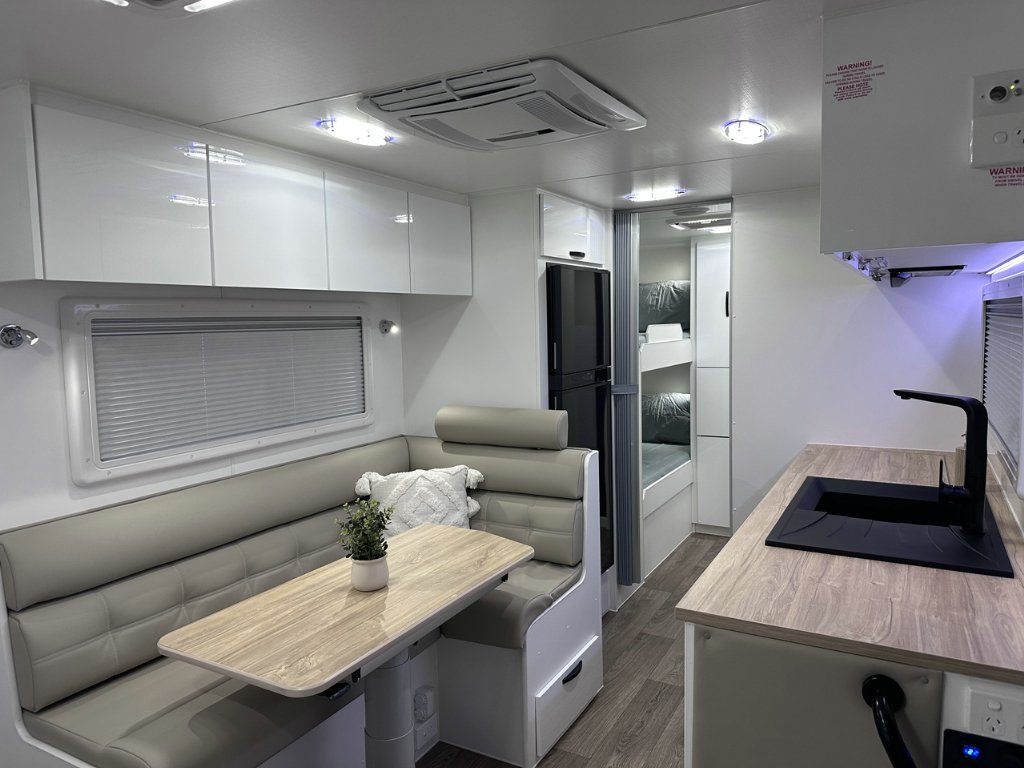 NEW 2026 LEADER CARAVANS GOLD LE CARAVAN 2 AXLE