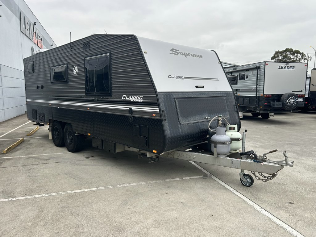 USED 2022 SUPREME CLASSIC TOURER CARAVAN 2 AXLE