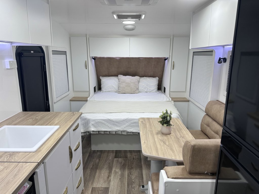NEW 2026 LEADER CARAVANS GOLD LE CARAVAN 2 AXLE