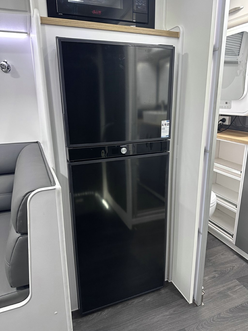 USED 2024 SUPREME CLASSIC TOURER CARAVAN 2 AXLE