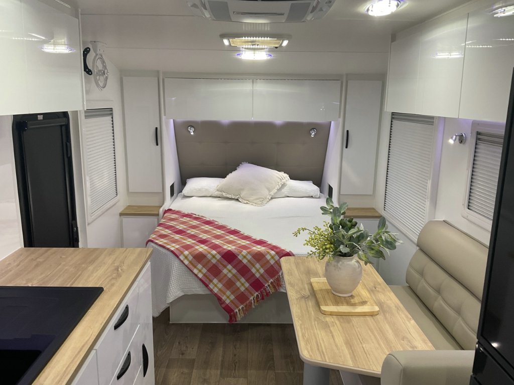NEW 2026 LEADER CARAVANS GOLD LE CARAVAN 2 AXLE
