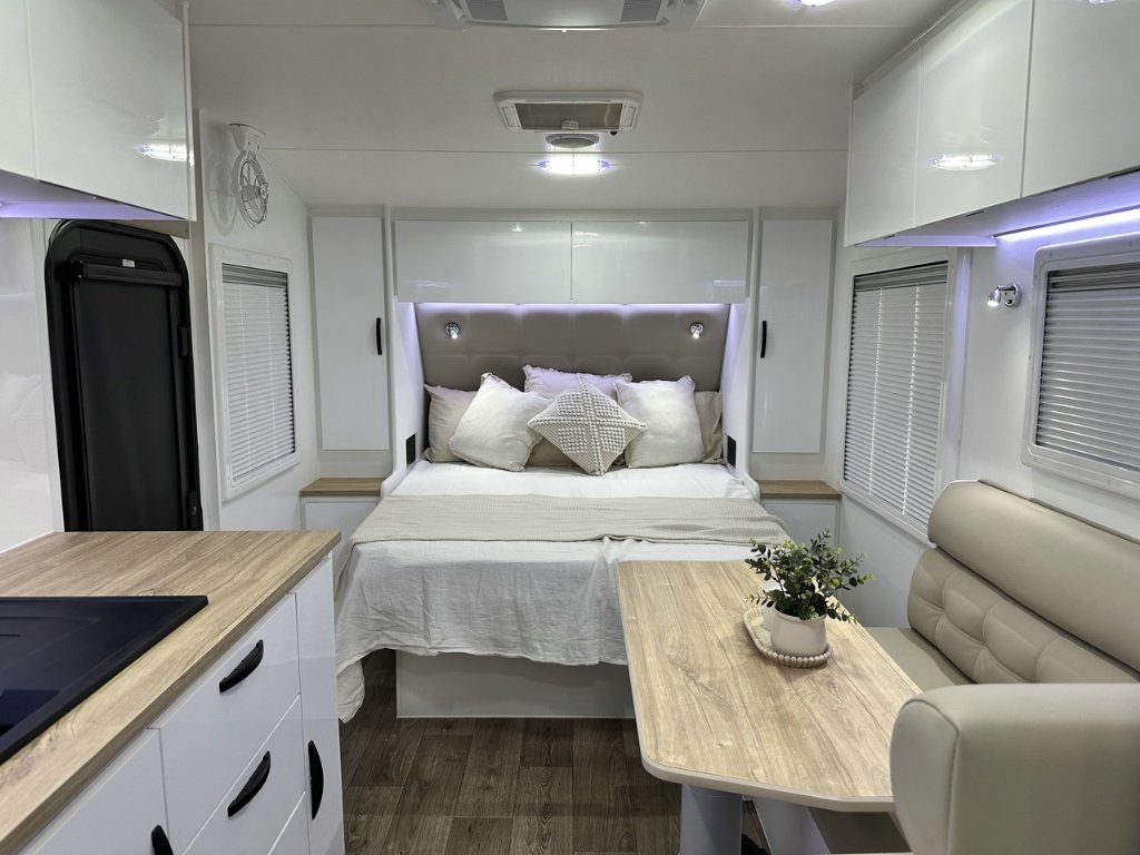 NEW 2026 LEADER CARAVANS GOLD LE CARAVAN 2 AXLE