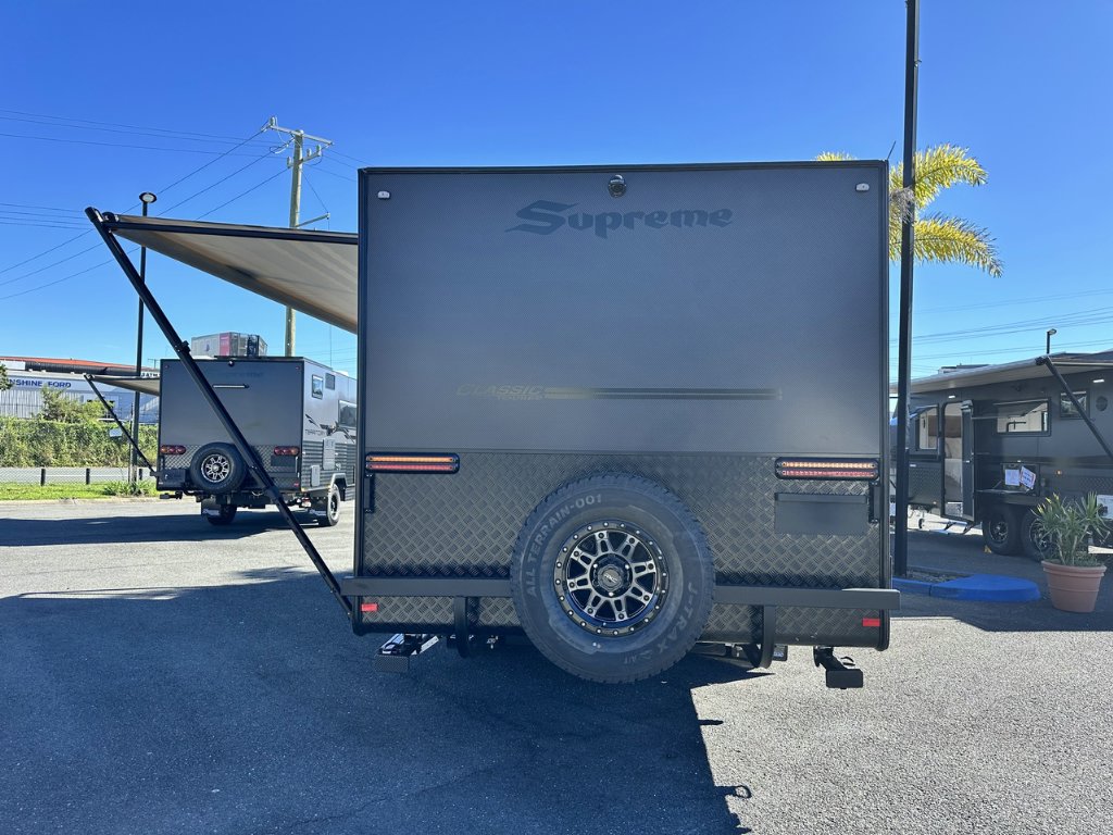 NEW 2026 SUPREME CLASSIC TOURER CARAVAN 2 AXLE