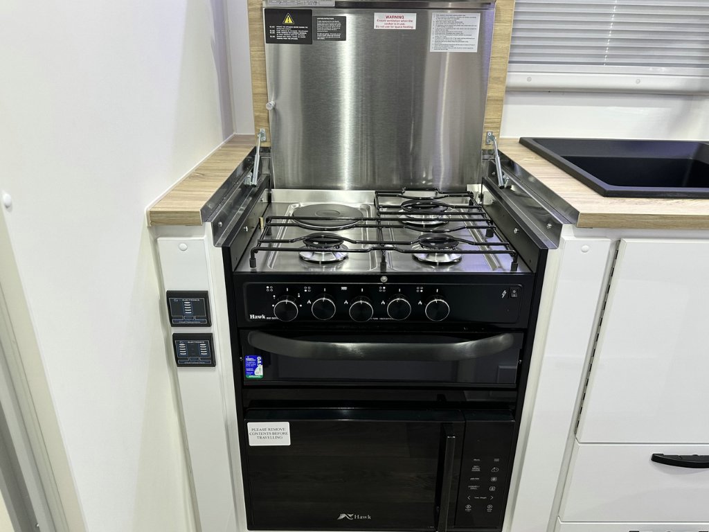 NEW 2026 LEADER CARAVANS GOLD LE CARAVAN 2 AXLE