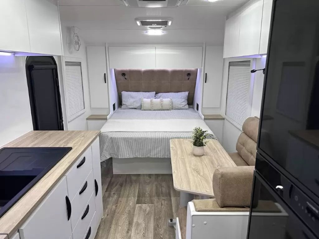 NEW 2026 LEADER CARAVANS GOLD LE CARAVAN 2 AXLE