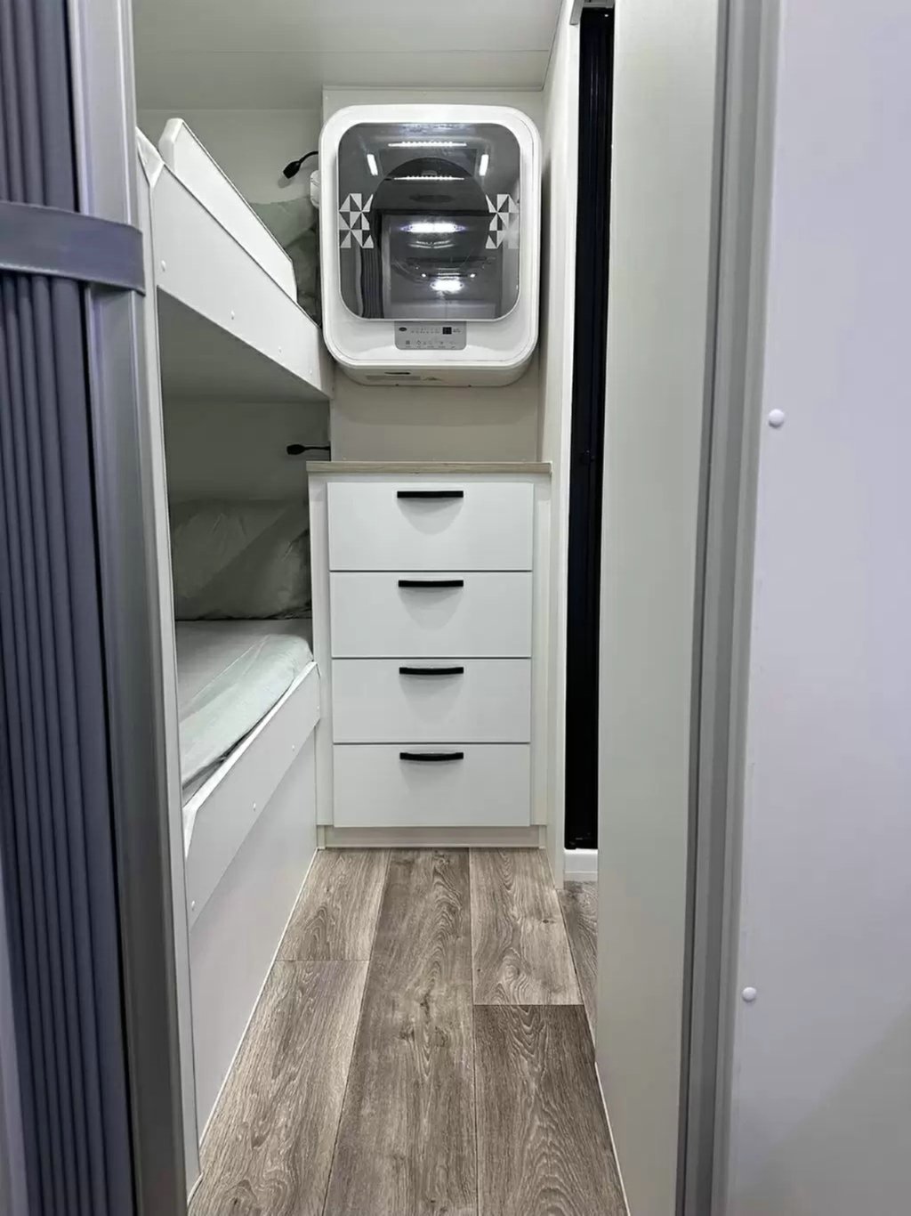 NEW 2026 LEADER CARAVANS GOLD LE CARAVAN 2 AXLE