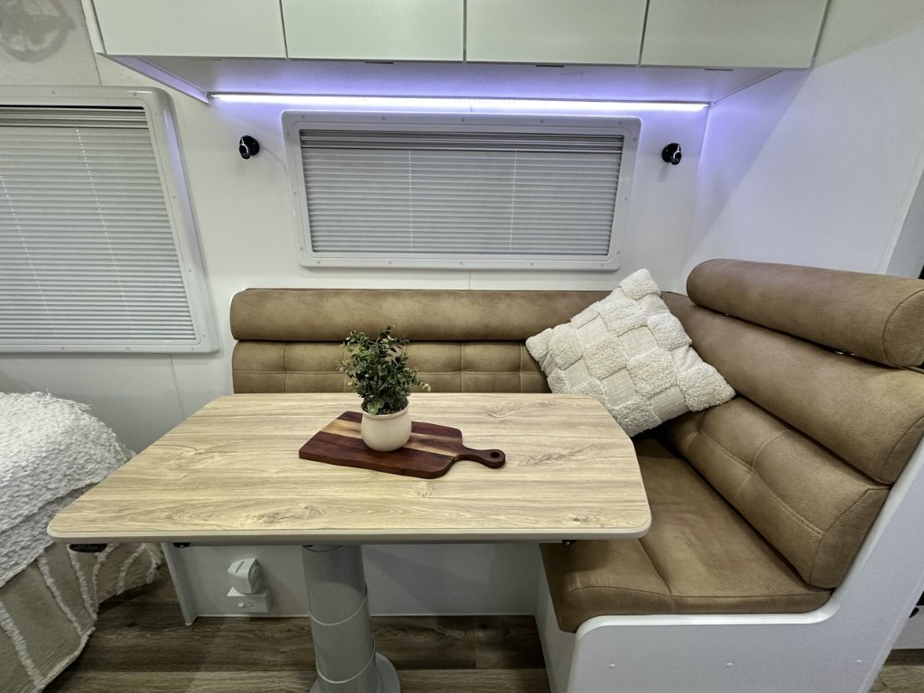NEW 2026 LEADER CARAVANS GOLD LE CARAVAN 2 AXLE