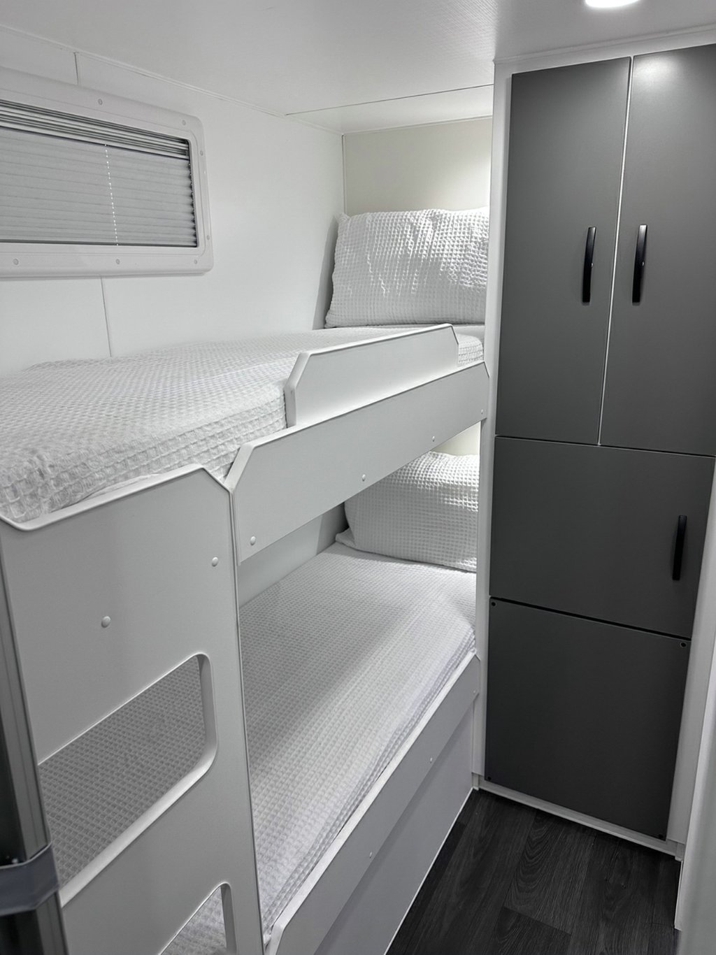 NEW 2026 LEADER CARAVANS GOLD LE CARAVAN 2 AXLE