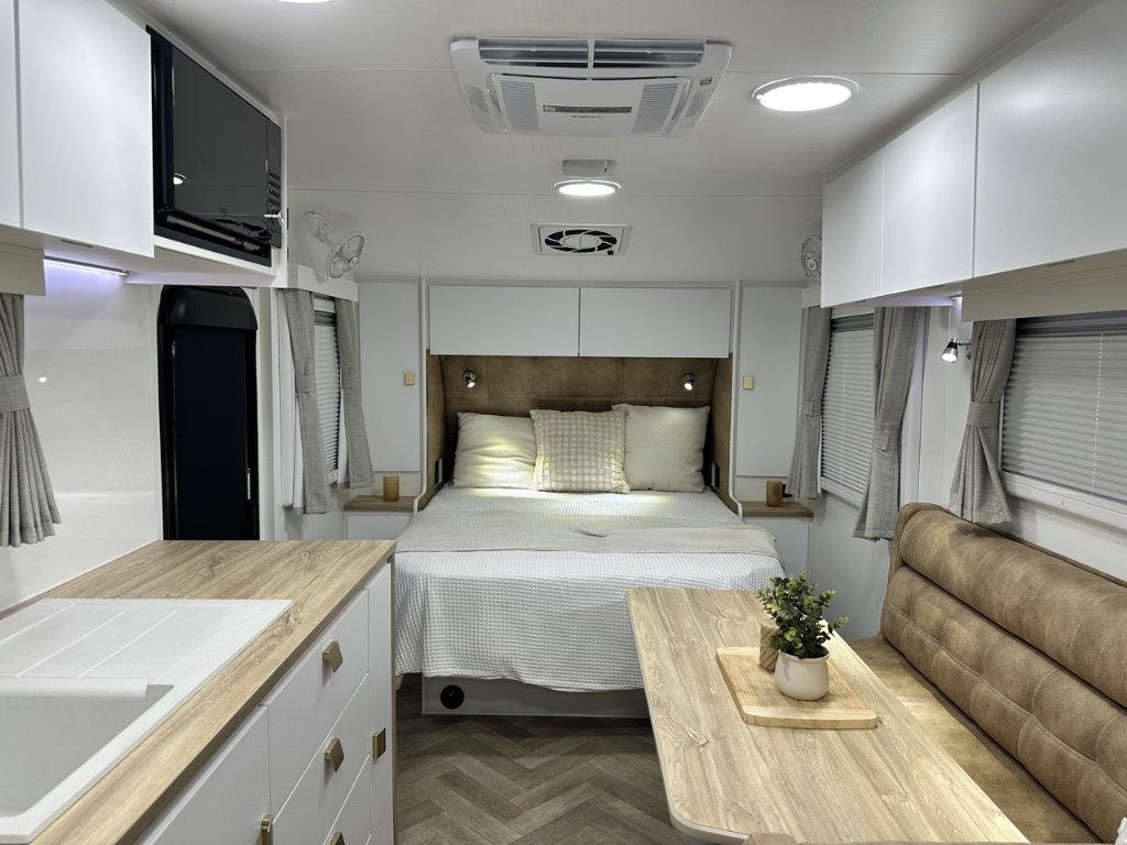 NEW 2025 SUPREME TERRITORY X CARAVAN 2 AXLE