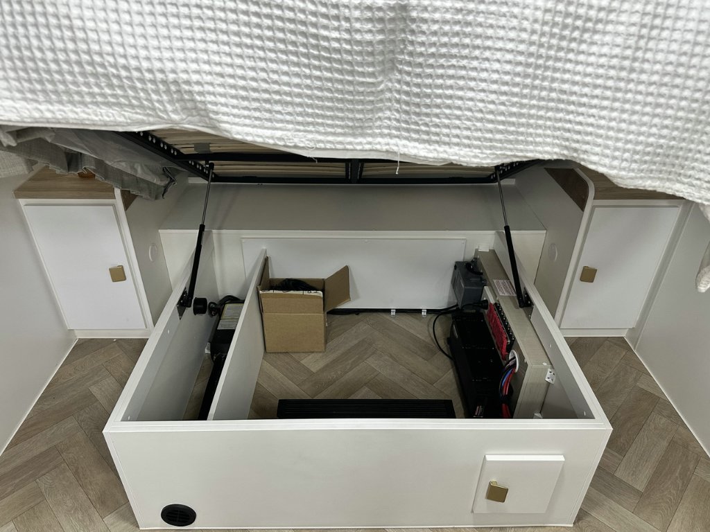 NEW 2025 SUPREME TERRITORY X CARAVAN 2 AXLE