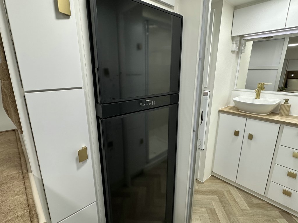 NEW 2025 SUPREME TERRITORY X CARAVAN 2 AXLE