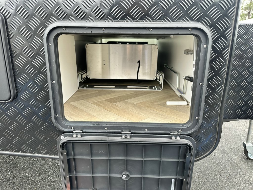 NEW 2025 SUPREME TERRITORY X CARAVAN 2 AXLE