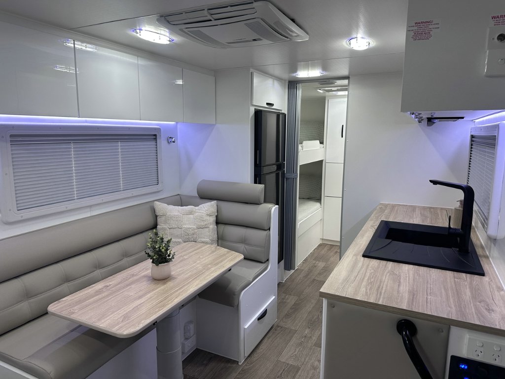 NEW 2026 LEADER CARAVANS GOLD LE CARAVAN 2 AXLE