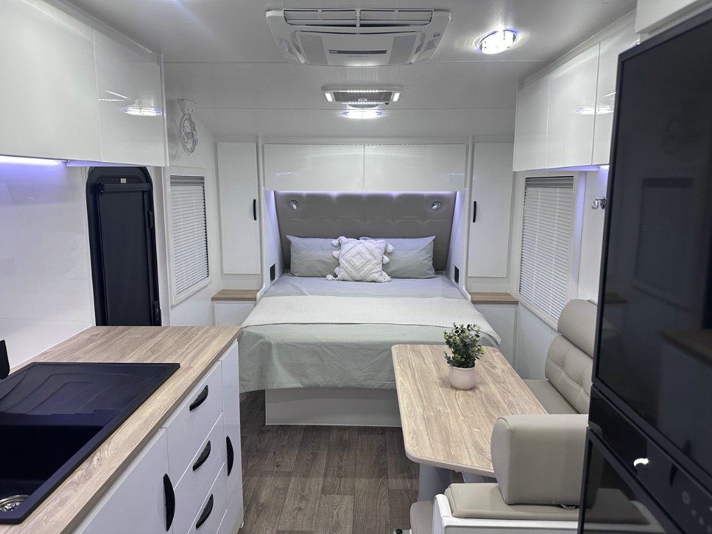 NEW 2026 LEADER CARAVANS GOLD LE CARAVAN 2 AXLE