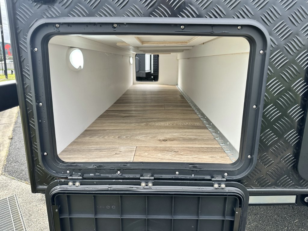 NEW 2026 SUPREME EXECUTIVE CARAVAN 2 AXLE