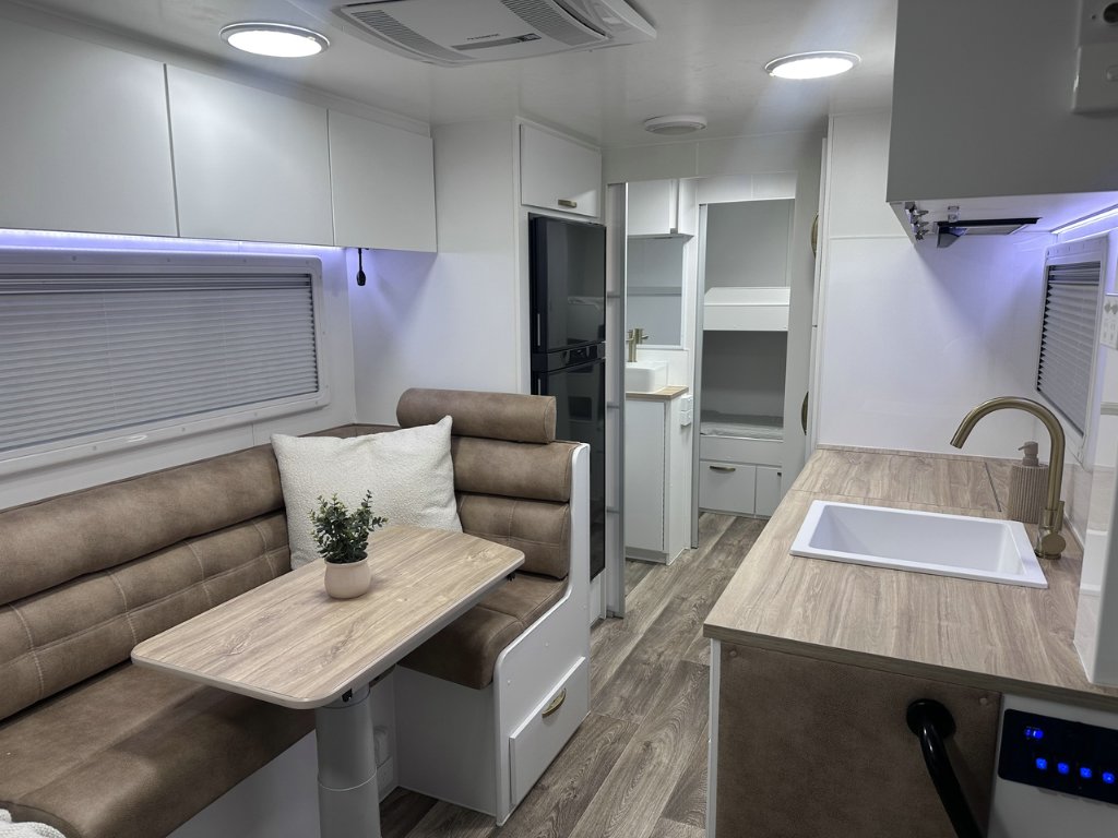 NEW 2026 LEADER CARAVANS GOLD LE CARAVAN 2 AXLE