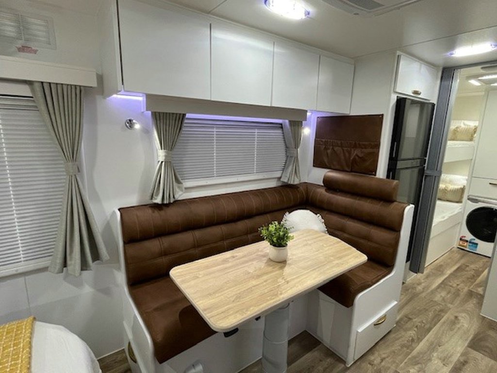 NEW 2026 LEADER CARAVANS XPEDITION CARAVAN 2 AXLE