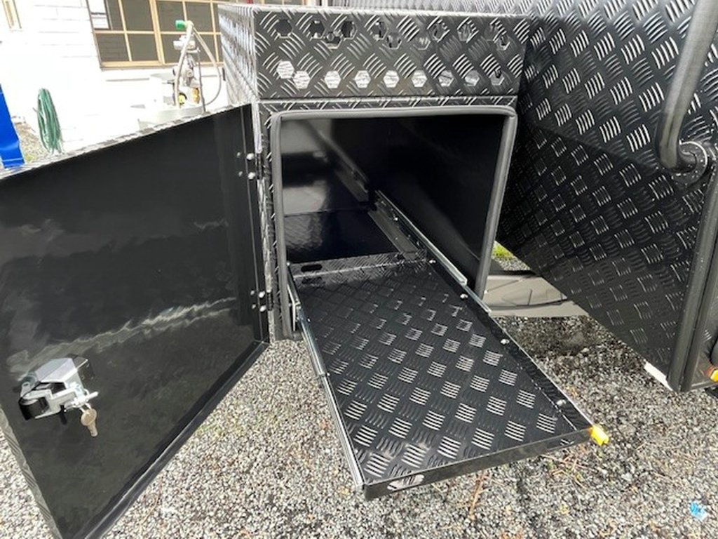 NEW 2026 LEADER CARAVANS XPEDITION CARAVAN 2 AXLE
