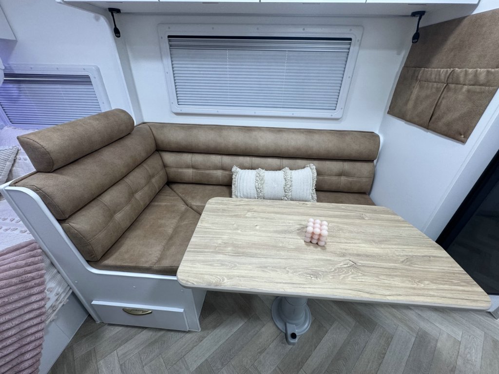 NEW 2026 LEADER CARAVANS GOLD LE CARAVAN 2 AXLE