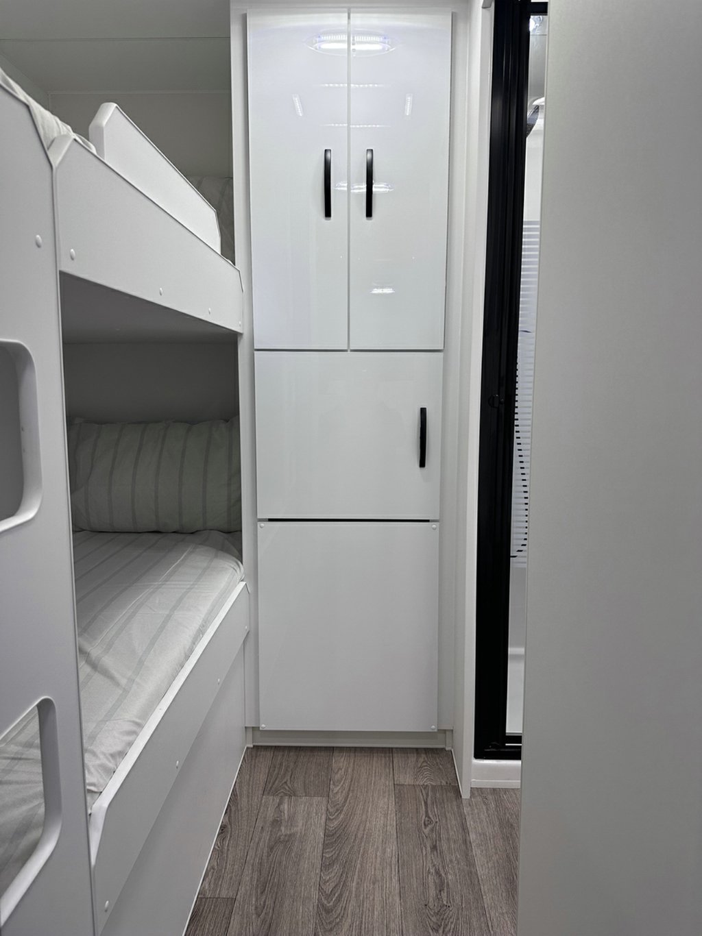 NEW 2026 LEADER CARAVANS GOLD LE CARAVAN 2 AXLE