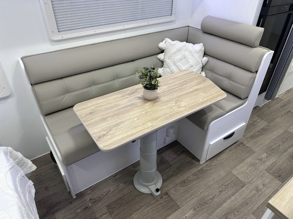 NEW 2026 LEADER CARAVANS GOLD LE CARAVAN 2 AXLE
