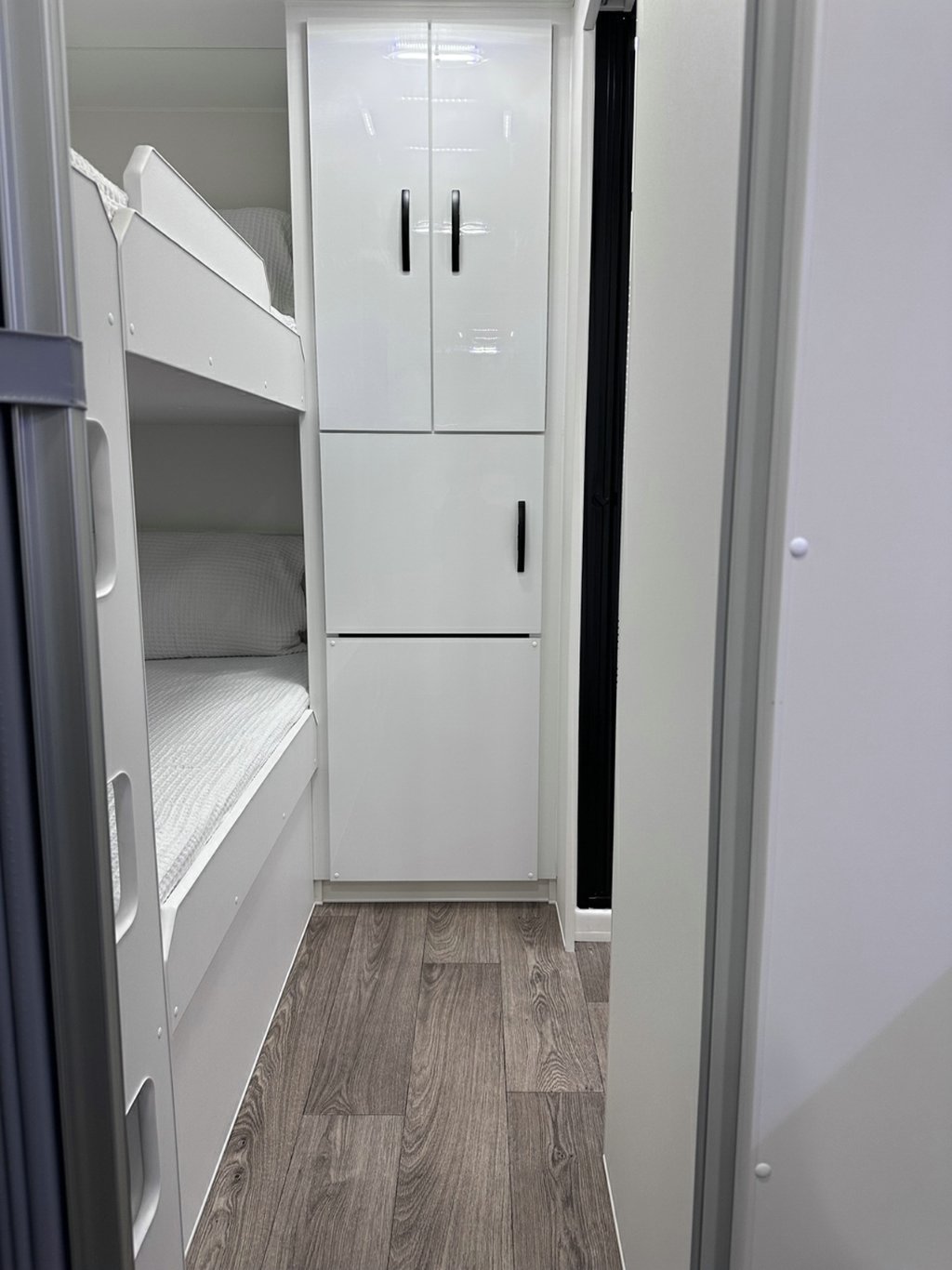 NEW 2026 LEADER CARAVANS GOLD LE CARAVAN 2 AXLE