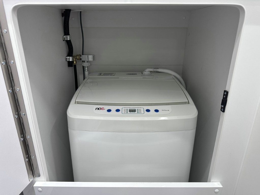 NEW 2026 LEADER CARAVANS GOLD LE CARAVAN 2 AXLE