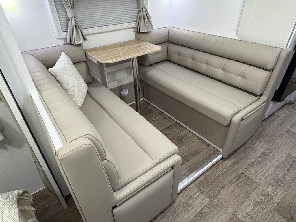 NEW 2026 SUPREME SPIRIT CARAVAN 2 AXLE