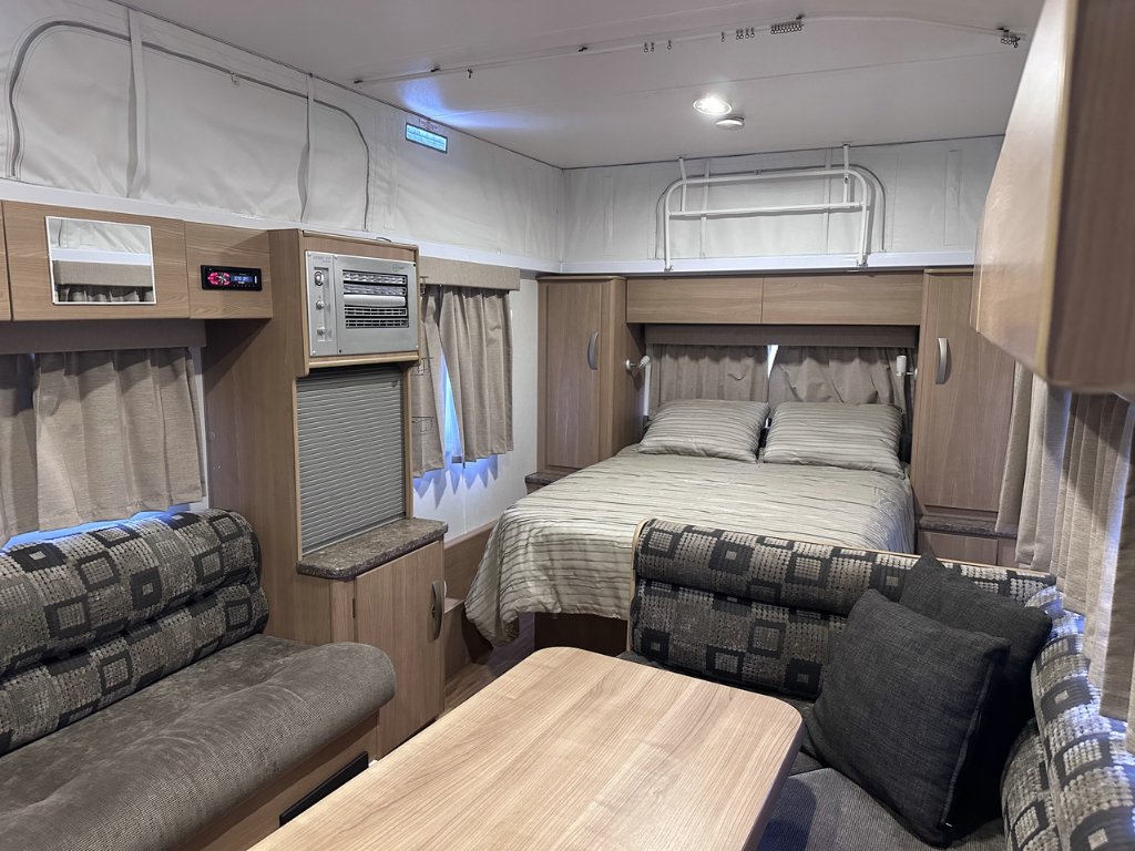 USED 2012 JAYCO STERLING POPTOP 2 AXLE