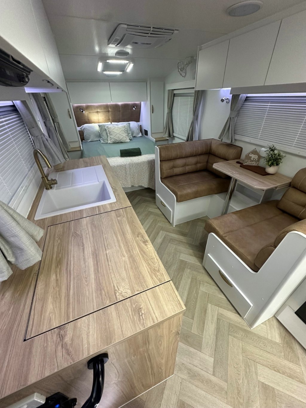 NEW 2026 SUPREME TERRITORY CARAVAN 2 AXLE