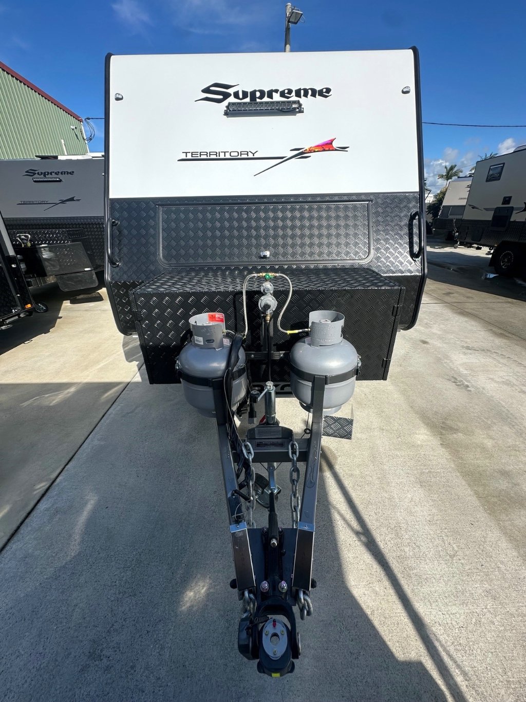 NEW 2026 SUPREME TERRITORY CARAVAN 2 AXLE