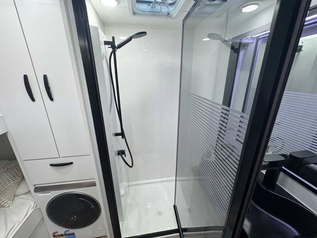 NEW 2026 LEADER CARAVANS GOLD LE CARAVAN 2 AXLE