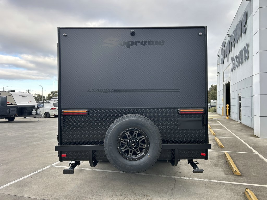 NEW 2026 SUPREME CLASSIC TOURER CARAVAN 2 AXLE