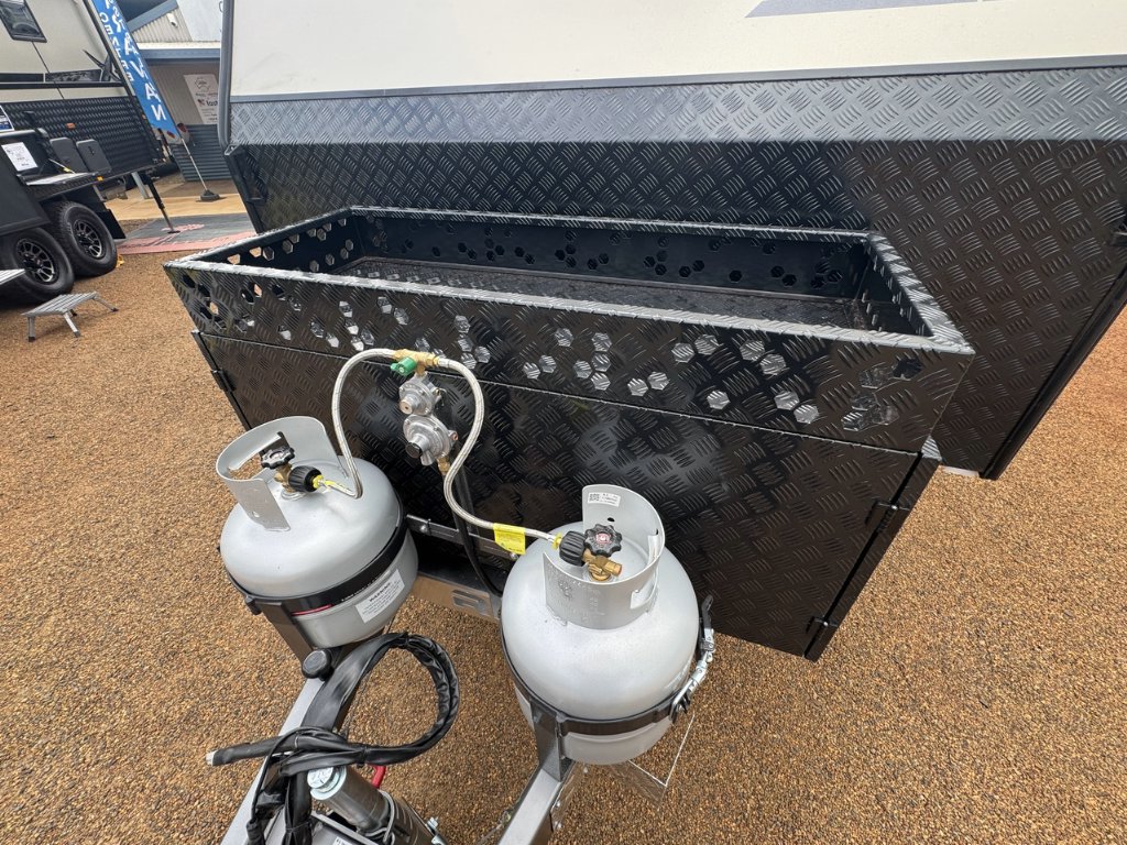 NEW 2026 LEADER CARAVANS GOLD LE CARAVAN 2 AXLE