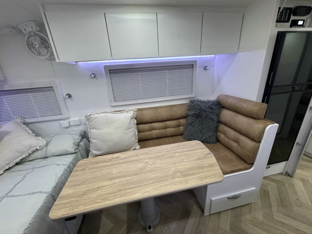 NEW 2026 LEADER CARAVANS GOLD LE CARAVAN 2 AXLE